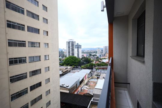 Varanda de apartamento para alugar com 2 quartos, 55m² em Centro, Osasco