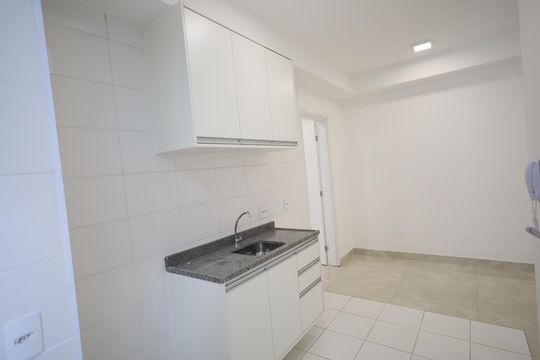 Cozinha  de apartamento para alugar com 2 quartos, 55m² em Centro, Osasco