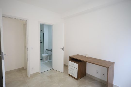 Suíte 2 de apartamento para alugar com 2 quartos, 55m² em Centro, Osasco