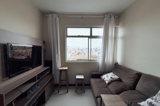 Sala de apartamento à venda com 2 quartos, 65m² em Monsenhor Messias, Belo Horizonte