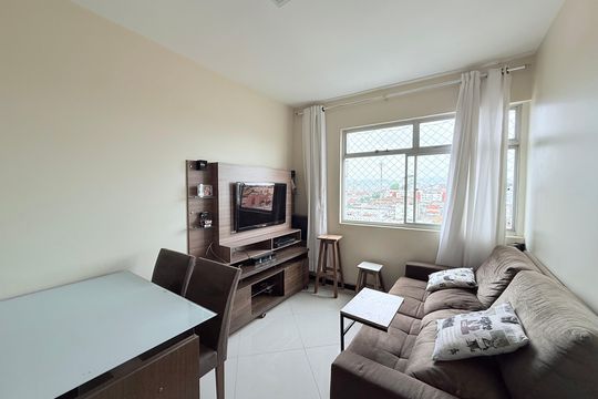 Sala de apartamento à venda com 2 quartos, 65m² em Monsenhor Messias, Belo Horizonte