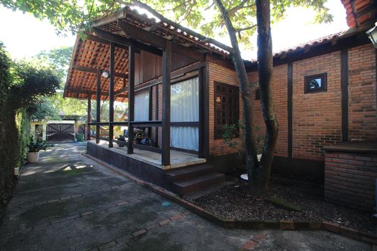Área Externa de casa de condomínio para alugar com 5 quartos, 275m² em Jacarepaguá, Rio de Janeiro