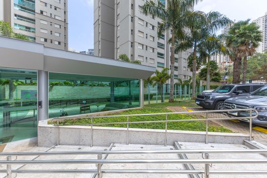Fachada de apartamento à venda com 3 quartos, 113m² em Vila da Serra, Nova Lima