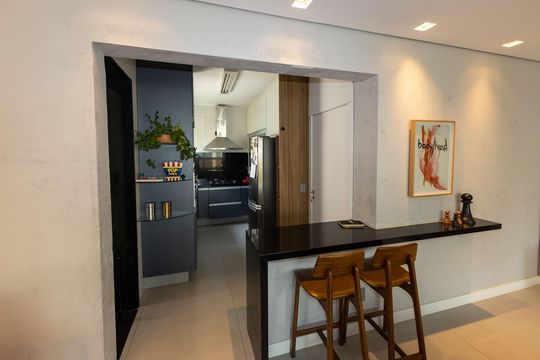 Cozinha de apartamento à venda com 3 quartos, 113m² em Vila da Serra, Nova Lima