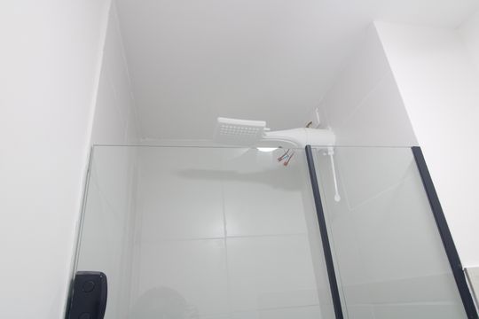 Banheiro de apartamento para alugar com 2 quartos, 36m² em Socorro, São Paulo