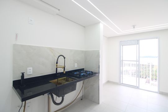 Cozinha de apartamento para alugar com 2 quartos, 36m² em Socorro, São Paulo