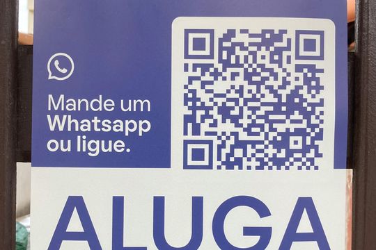 Placa de casa para alugar com 3 quartos, 203m² em Zacarias, Maricá