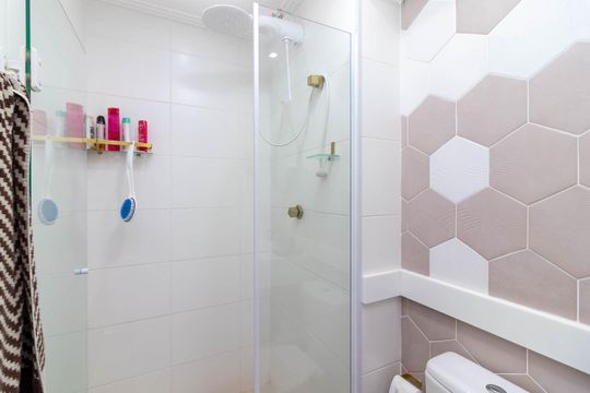 Banheiro de apartamento à venda com 1 quarto, 38m² em Casa Verde, São Paulo