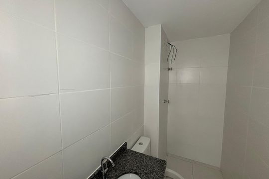 Banheiro de apartamento à venda com 2 quartos, 37m² em Vila Ré, São Paulo