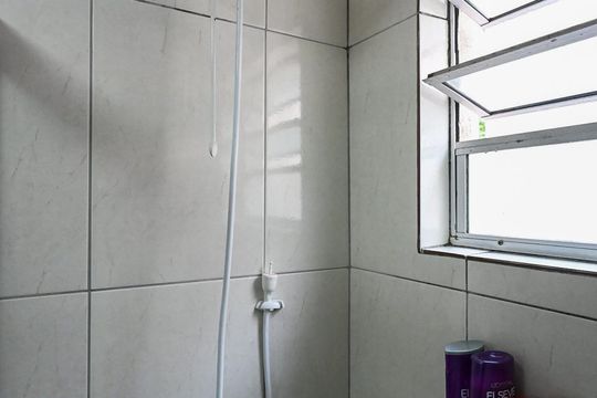 Chuveiro da Suíte de apartamento à venda com 3 quartos, 69m² em Paraíso do Morumbi, São Paulo