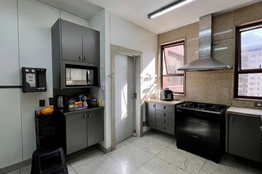 Cozinha de apartamento à venda com 4 quartos, 359m² em Santo Agostinho, Belo Horizonte