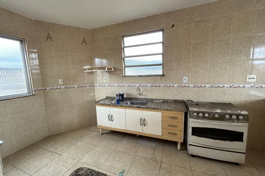 Espaço Gourmet de casa à venda com 4 quartos, 200m² em Inhaúma, Rio de Janeiro