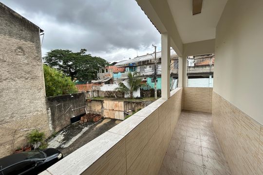 Área comum de casa à venda com 4 quartos, 200m² em Inhaúma, Rio de Janeiro