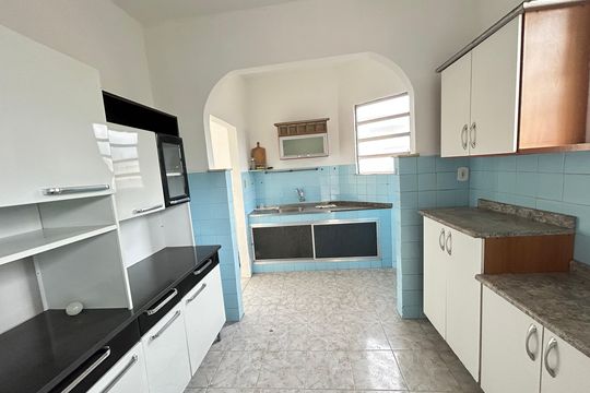 Cozinha de casa à venda com 4 quartos, 200m² em Inhaúma, Rio de Janeiro