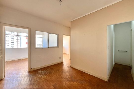 Sala de apartamento à venda com 2 quartos, 66m² em Centro, Campinas