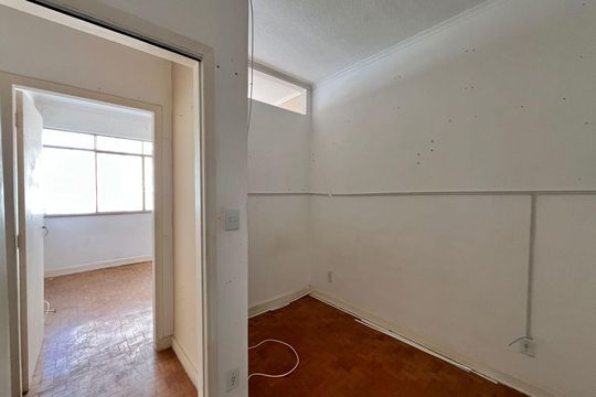 Closet de apartamento à venda com 2 quartos, 66m² em Centro, Campinas