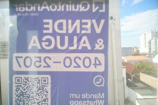 Placa de apartamento para alugar com 2 quartos, 70m² em Centro, São Leopoldo