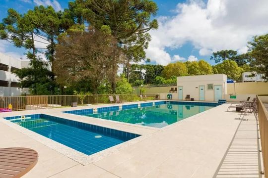 Área comum - Piscina de apartamento para alugar com 2 quartos, 58m² em Uberaba, Curitiba