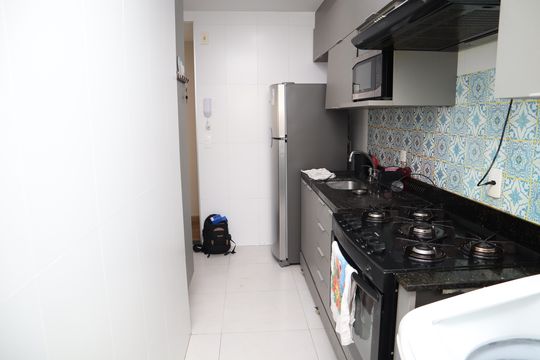 cozinha de apartamento para alugar com 3 quartos, 80m² em Recreio dos Bandeirantes, Rio de Janeiro