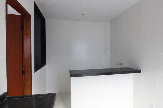 Apartamento para alugar com 1 quarto, 25m² em Jardim Olinda, Cabo Frio