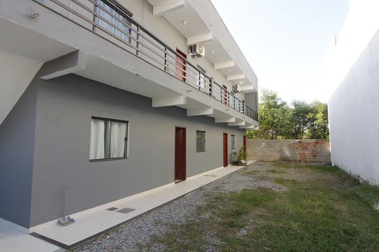 Apartamento para alugar com 1 quarto, 25m² em Jardim Olinda, Cabo Frio