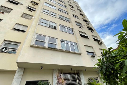 Fachada de apartamento à venda com 3 quartos, 99m² em Tijuca, Rio de Janeiro