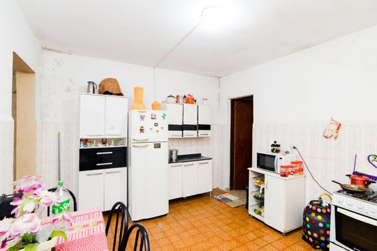 Cozinha de casa à venda com 2 quartos, 230m² em Jardim Flor da Montanha, Guarulhos