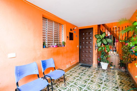 Entrada Social de casa à venda com 2 quartos, 230m² em Jardim Flor da Montanha, Guarulhos