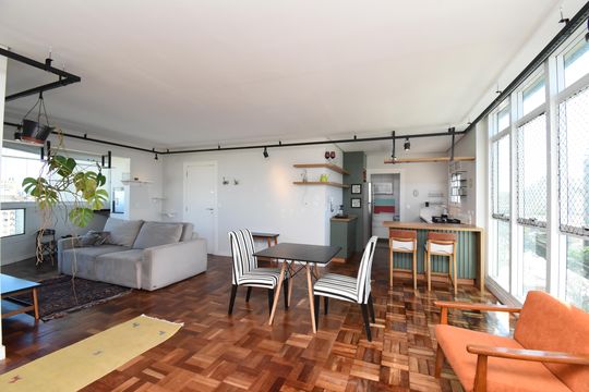 Apartamento à venda com 1 quarto, 70m² em São Francisco, Curitiba
