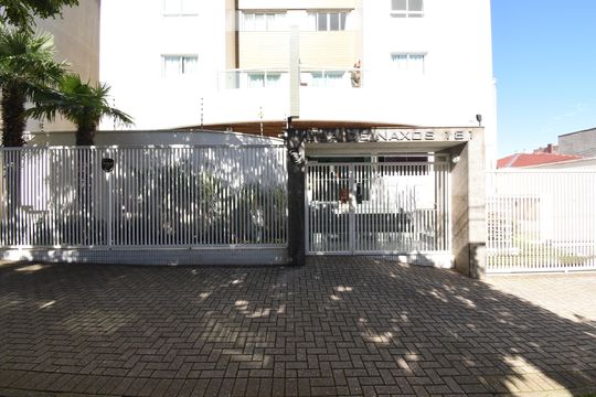 Fachada do Condomínio de apartamento à venda com 1 quarto, 70m² em São Francisco, Curitiba