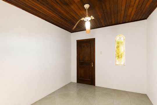 Casa à venda com 3 quartos, 420m² em Harmonia, Canoas