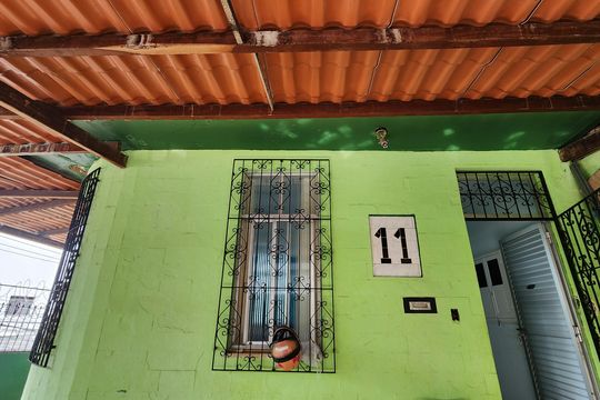 Entrada da casa de casa para alugar com 6 quartos, 500m² em Barbalho, Salvador