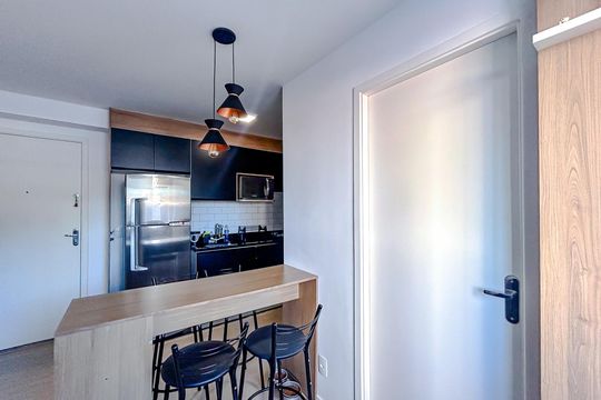 Sala de apartamento à venda com 2 quartos, 34m² em Chácara Seis de Outubro, São Paulo