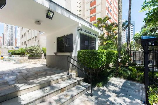Área comum de apartamento para alugar com 2 quartos, 112m² em Indianópolis, São Paulo