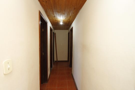 Corredor de apartamento à venda com 4 quartos, 123m² em Padre Eustáquio, Belo Horizonte