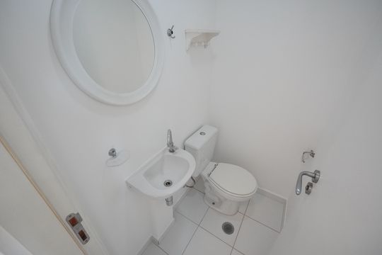 Lavabo de apartamento para alugar com 1 quarto, 45m² em Vila Mariana, São Paulo