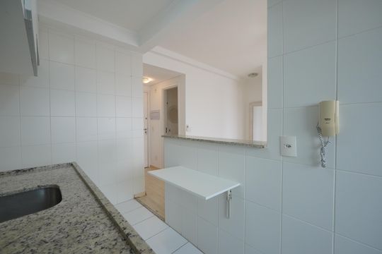Cozinha de apartamento para alugar com 1 quarto, 45m² em Vila Mariana, São Paulo