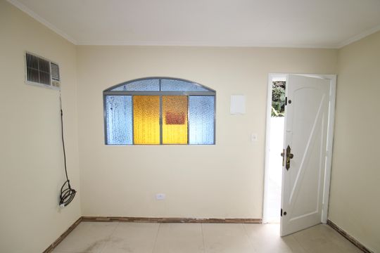 Sala de casa à venda com 2 quartos, 60m² em Vila Ester (zona Norte), São Paulo
