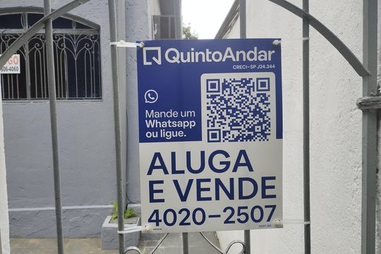 Fachada de casa à venda com 2 quartos, 60m² em Vila Ester (zona Norte), São Paulo