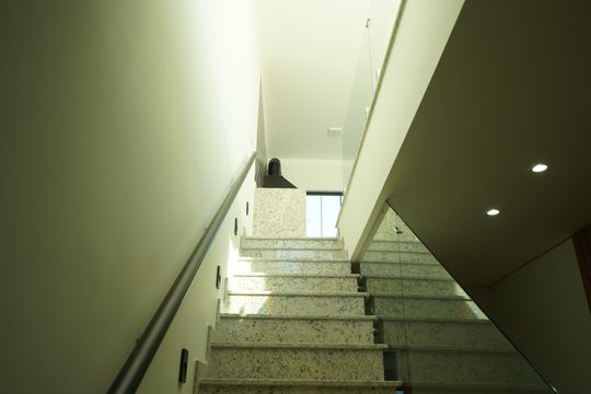 Escada de casa à venda com 3 quartos, 150m² em Vila Carrão, São Paulo
