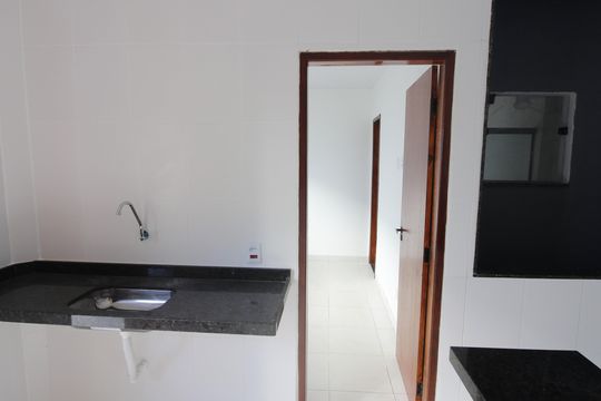 Apartamento para alugar com 1 quarto, 25m² em Jardim Olinda, Cabo Frio