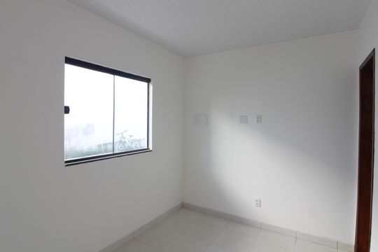 Apartamento para alugar com 1 quarto, 25m² em Jardim Olinda, Cabo Frio