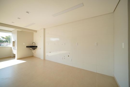 Cozinha de apartamento para alugar com 2 quartos, 106m² em Barreiros, São José