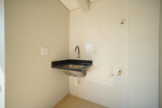 Área de Serviço de apartamento para alugar com 2 quartos, 106m² em Barreiros, São José