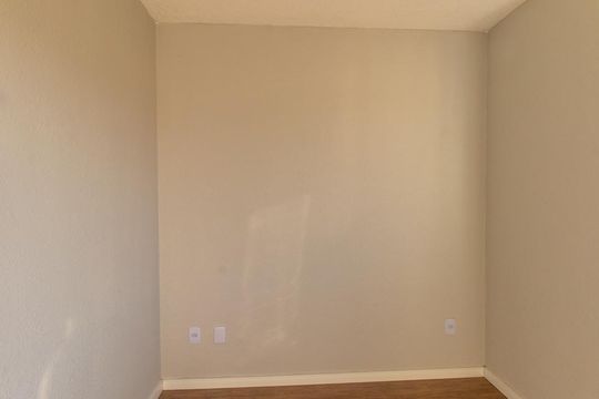 Quarto 1 de apartamento à venda com 2 quartos, 38m² em Campo de Santana, Curitiba