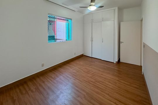 Casa para alugar com 3 quartos, 120m² em Horto Florestal, Belo Horizonte