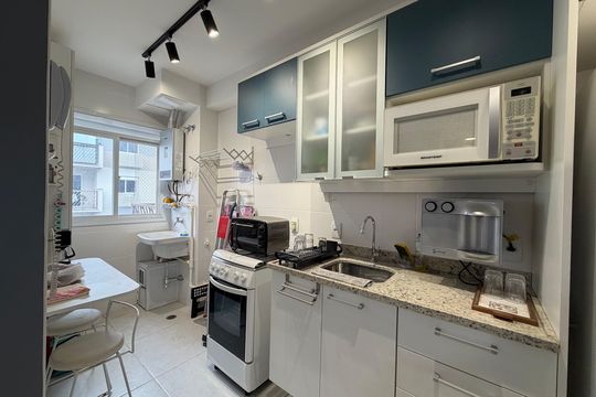 Cozinha de apartamento à venda com 2 quartos, 55m² em Pechincha, Rio de Janeiro