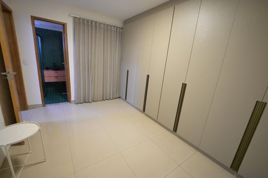 Apartamento à venda com 2 quartos, 56m² em Vila Rosa, Goiânia