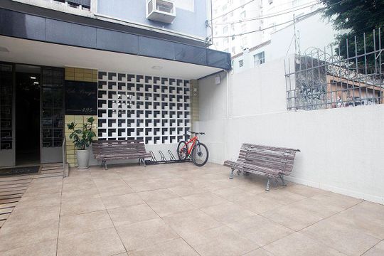 Área Comum - Vaga Carga e Descarga de apartamento à venda com 3 quartos, 131m² em Santana, Porto Alegre