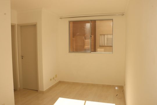 Apartamento à venda com 2 quartos, 43m² em Jardim Santa Teresinha, São Paulo